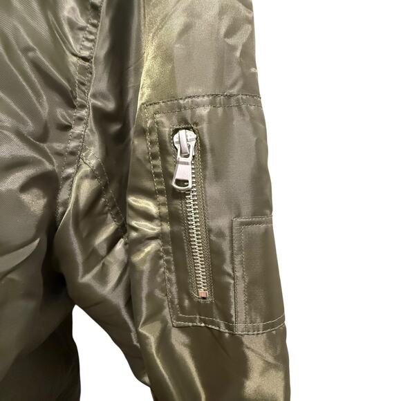 Forever 21 Men's Olive Green Bomber Jacket with Sherpa Collar - Size XL - NWT - Picture 3 of 13